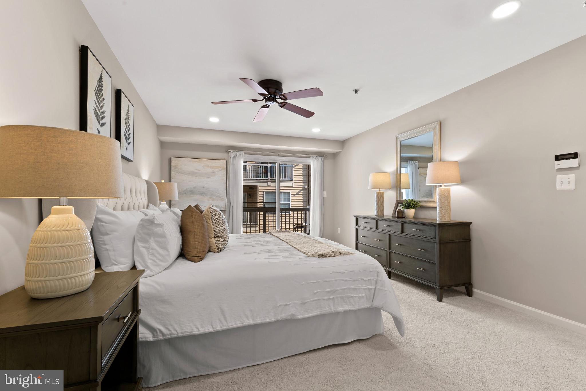 CAMERON STATION - Residential