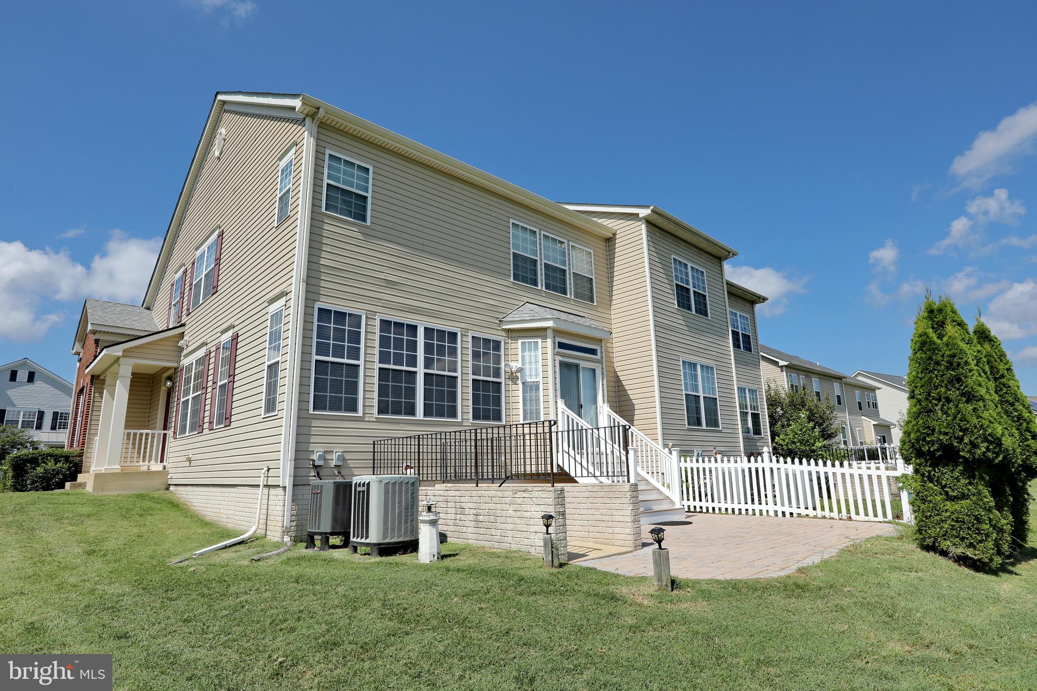 AGRICOPIA - Residential Lease