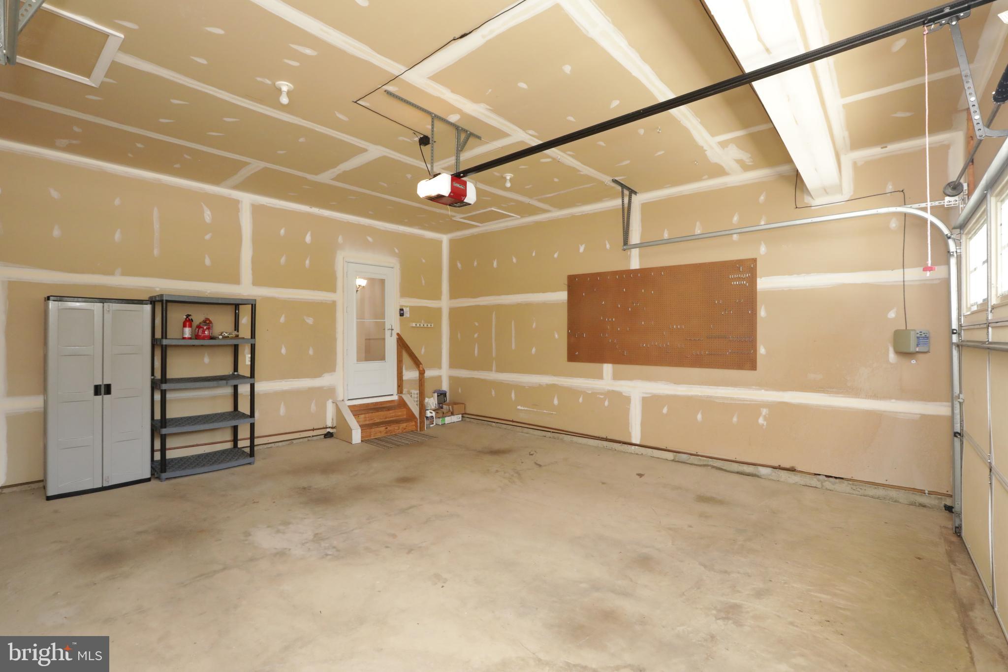 AGRICOPIA - Residential Lease