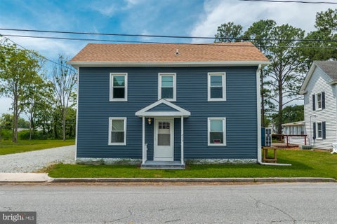 Homes For Sale - 215 N 1st Street<br/> CRISFIELD, MD 21817