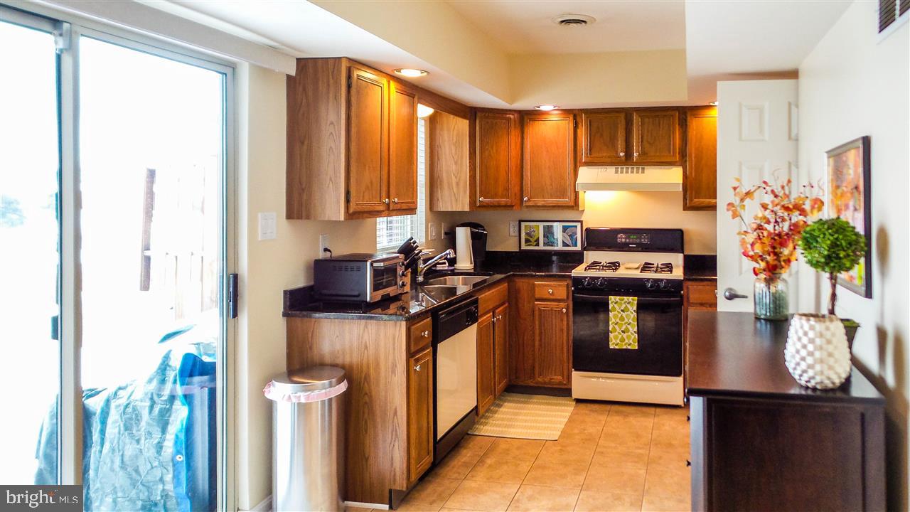 CROWN POINTE - Residential