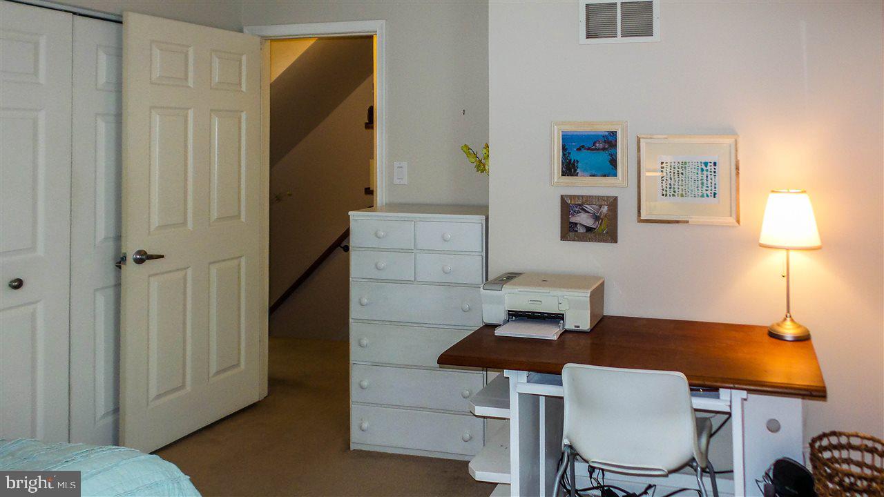 CROWN POINTE - Residential