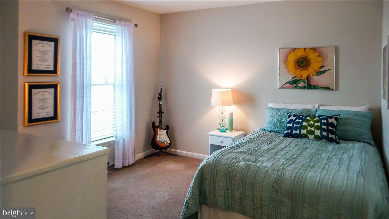 CROWN POINTE - Residential