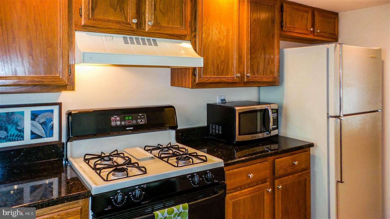 CROWN POINTE - Residential