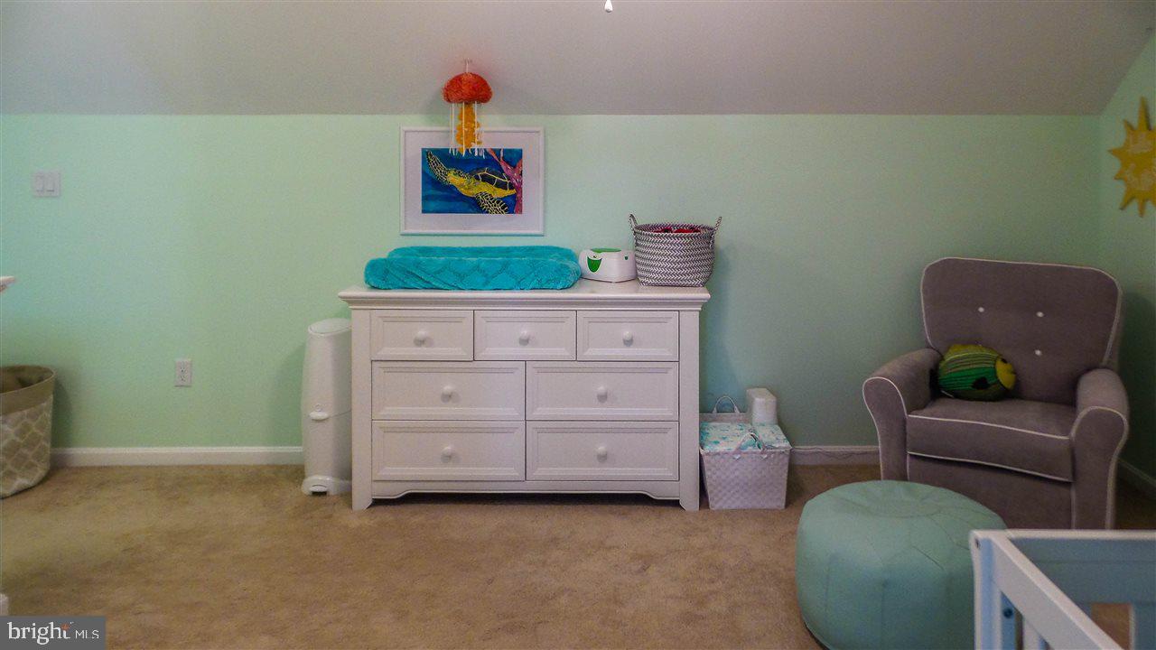 CROWN POINTE - Residential