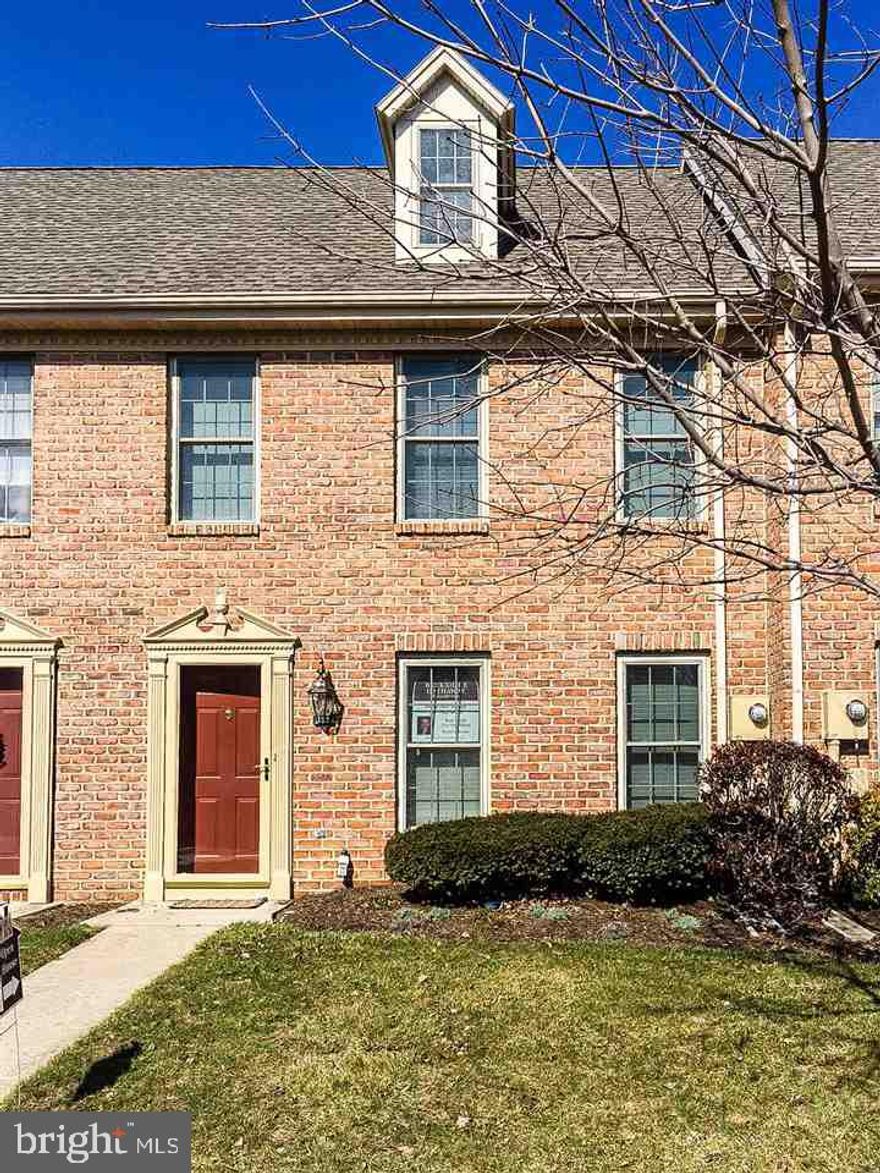 Looking for a neat, clean & stylish brick condo that?s totally move in ready cond close to I-83 & in York Suburban Schools w/granite countertops, a great view & all appliances?  You found it!  1st flr lau, 3rd flr totally fin w/mini-split ductless heat pump-could be a pass through BR, office, lib or stor.  Never worry about snow shoveling or lawn mowing again!
