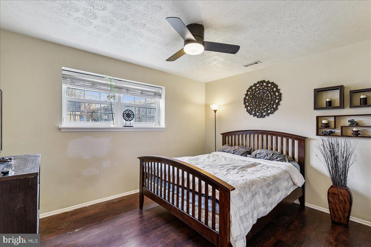 OXFORD ACRES - Residential