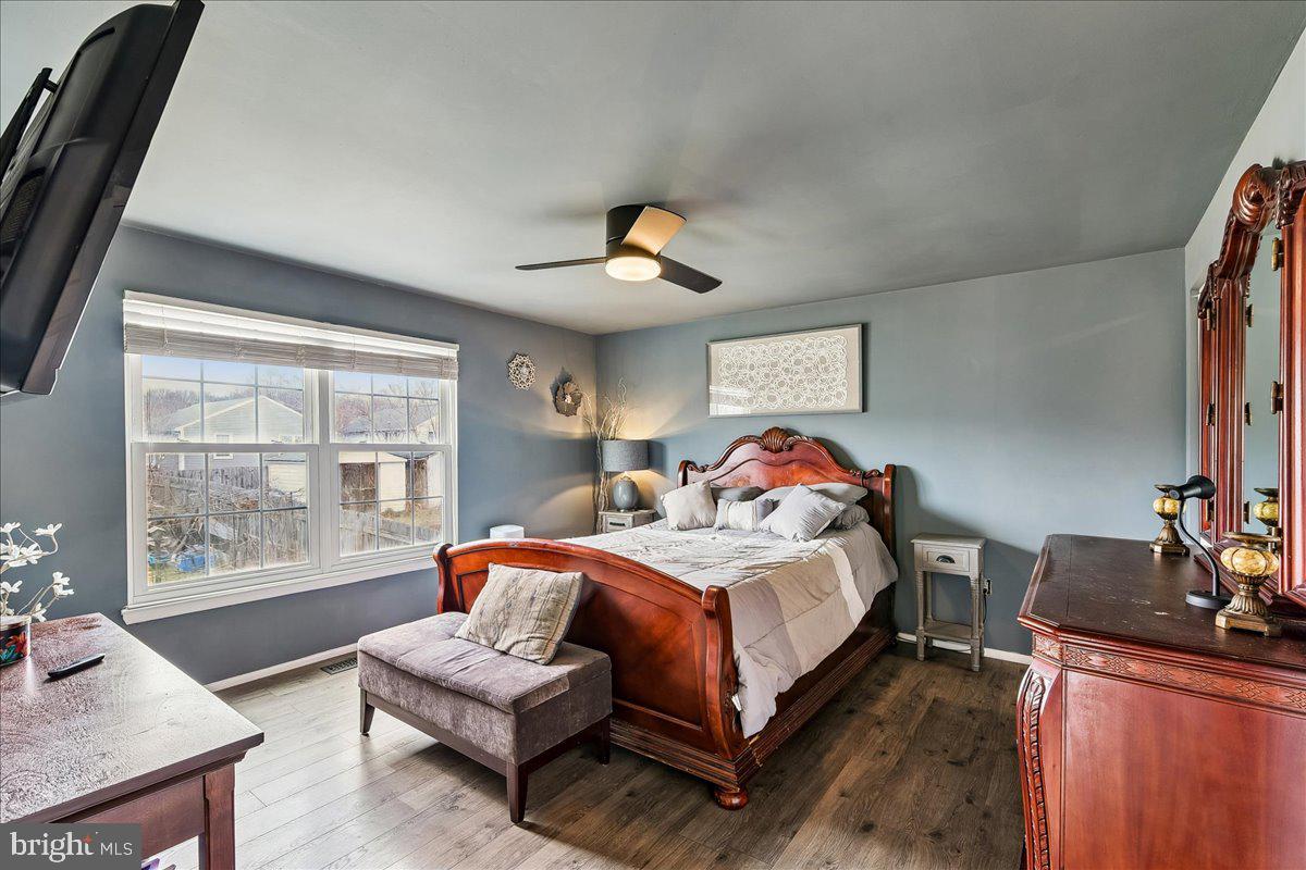 OXFORD ACRES - Residential