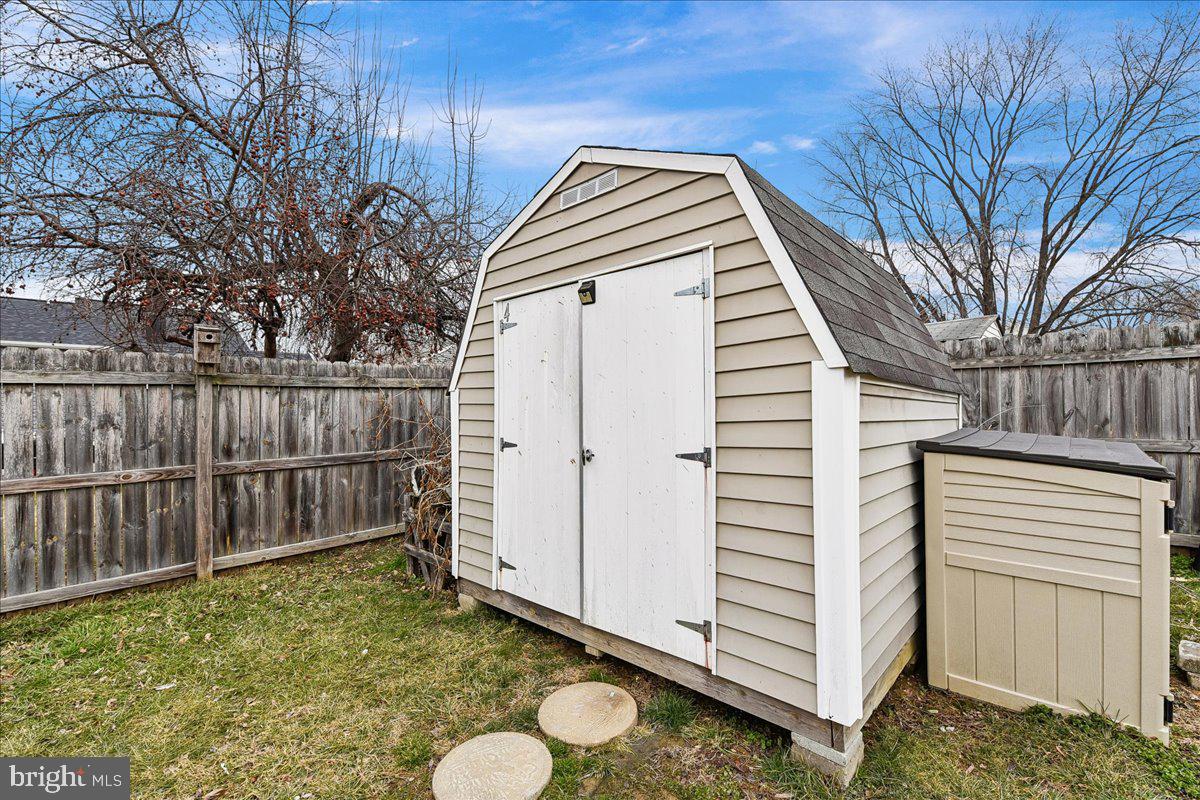 OXFORD ACRES - Residential