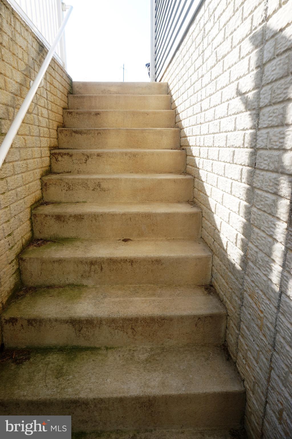 BUTLERS BRIDGE - Residential