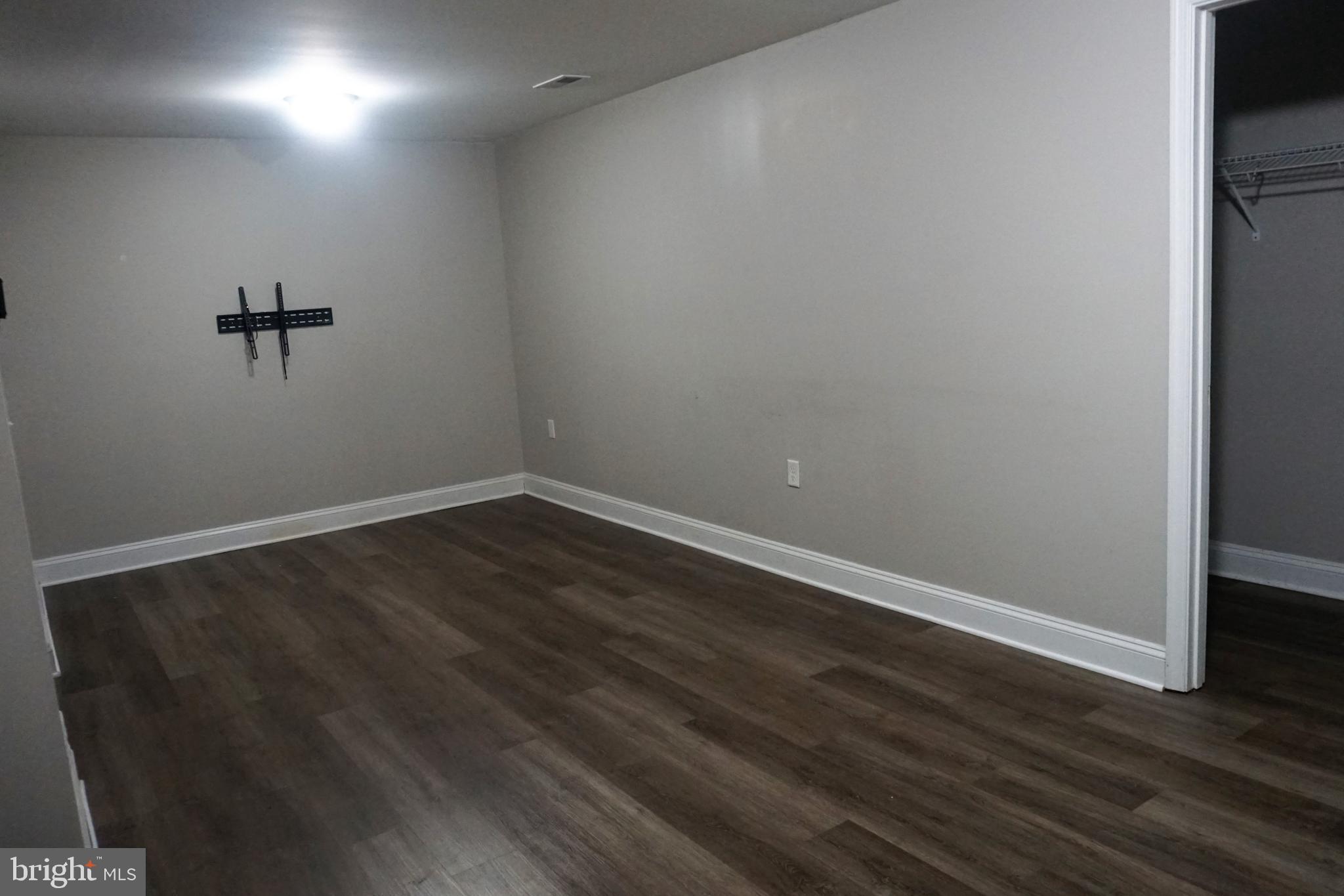 BUTLERS BRIDGE - Residential