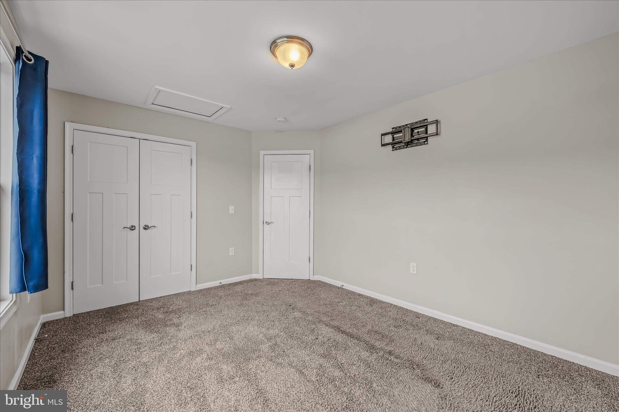 BUTLERS BRIDGE - Residential