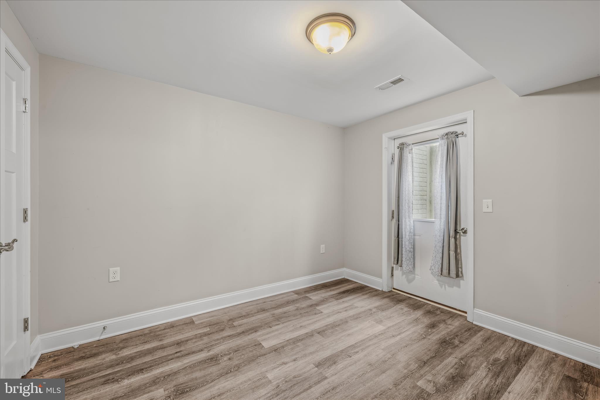 BUTLERS BRIDGE - Residential