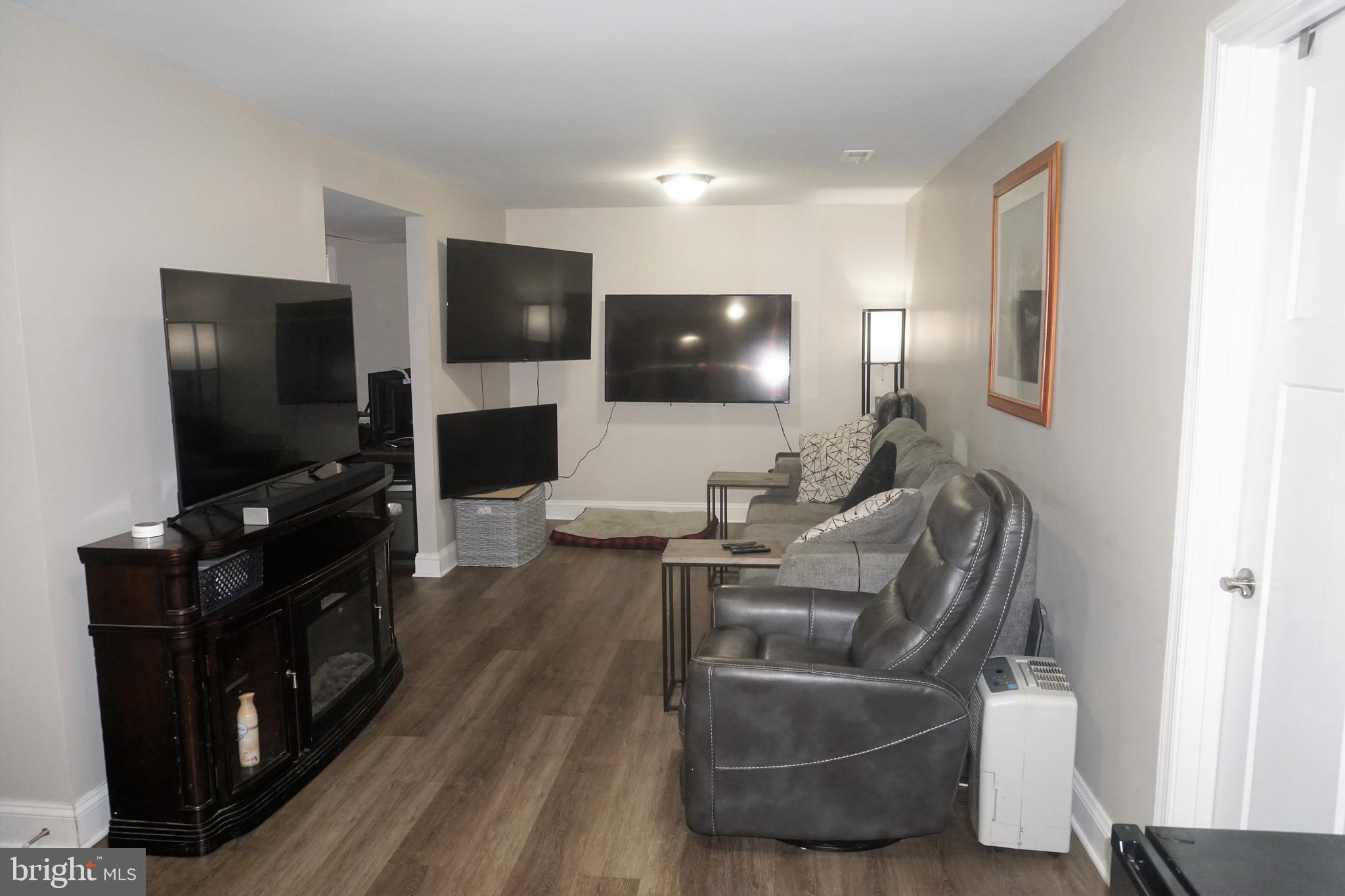 BUTLERS BRIDGE - Residential