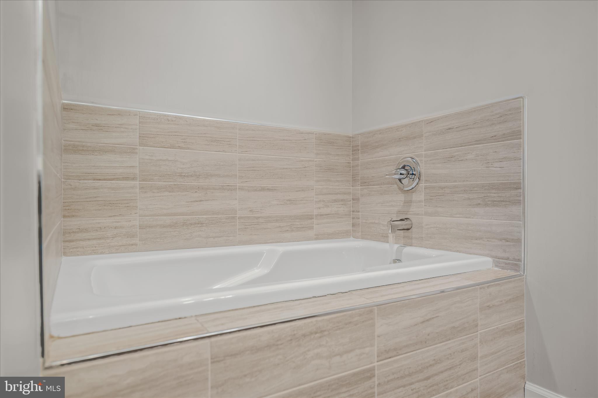 BUTLERS BRIDGE - Residential