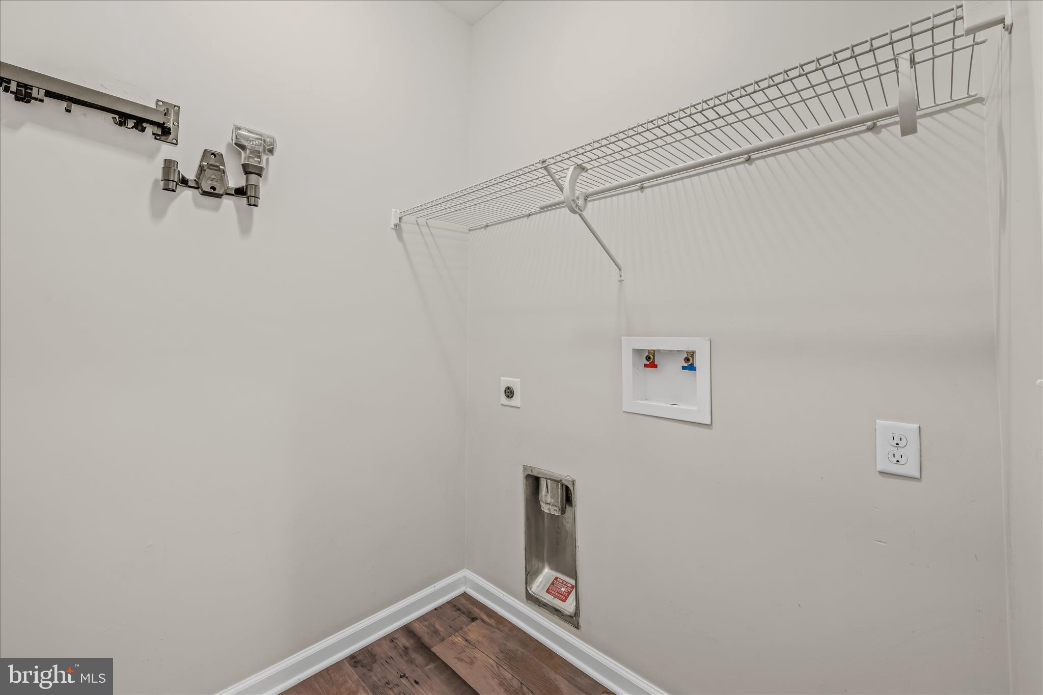 BUTLERS BRIDGE - Residential