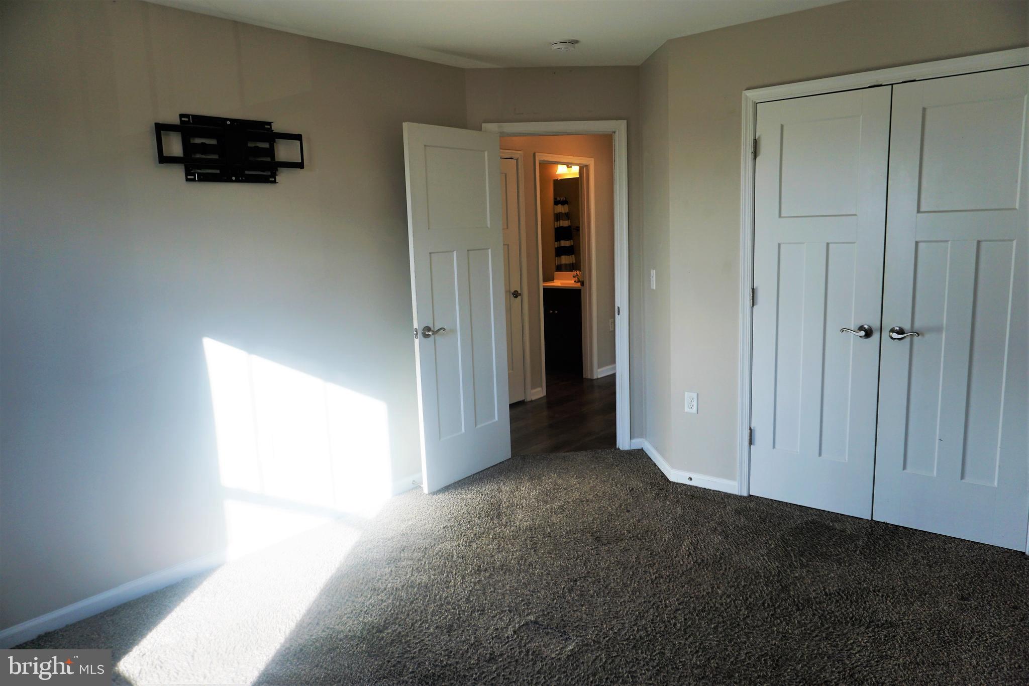 BUTLERS BRIDGE - Residential