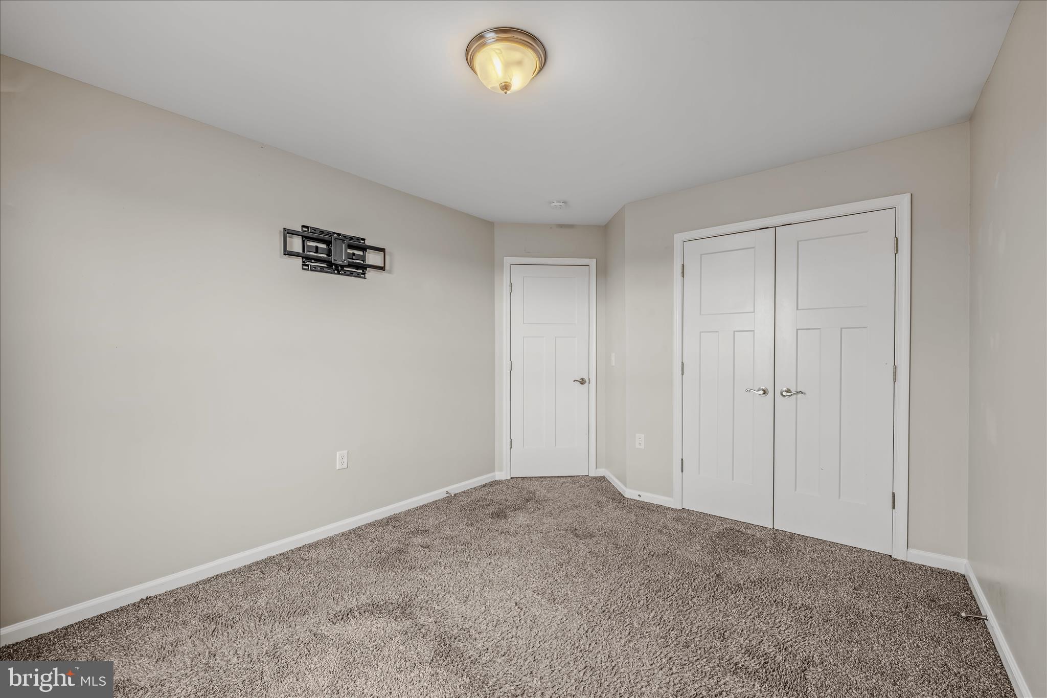 BUTLERS BRIDGE - Residential