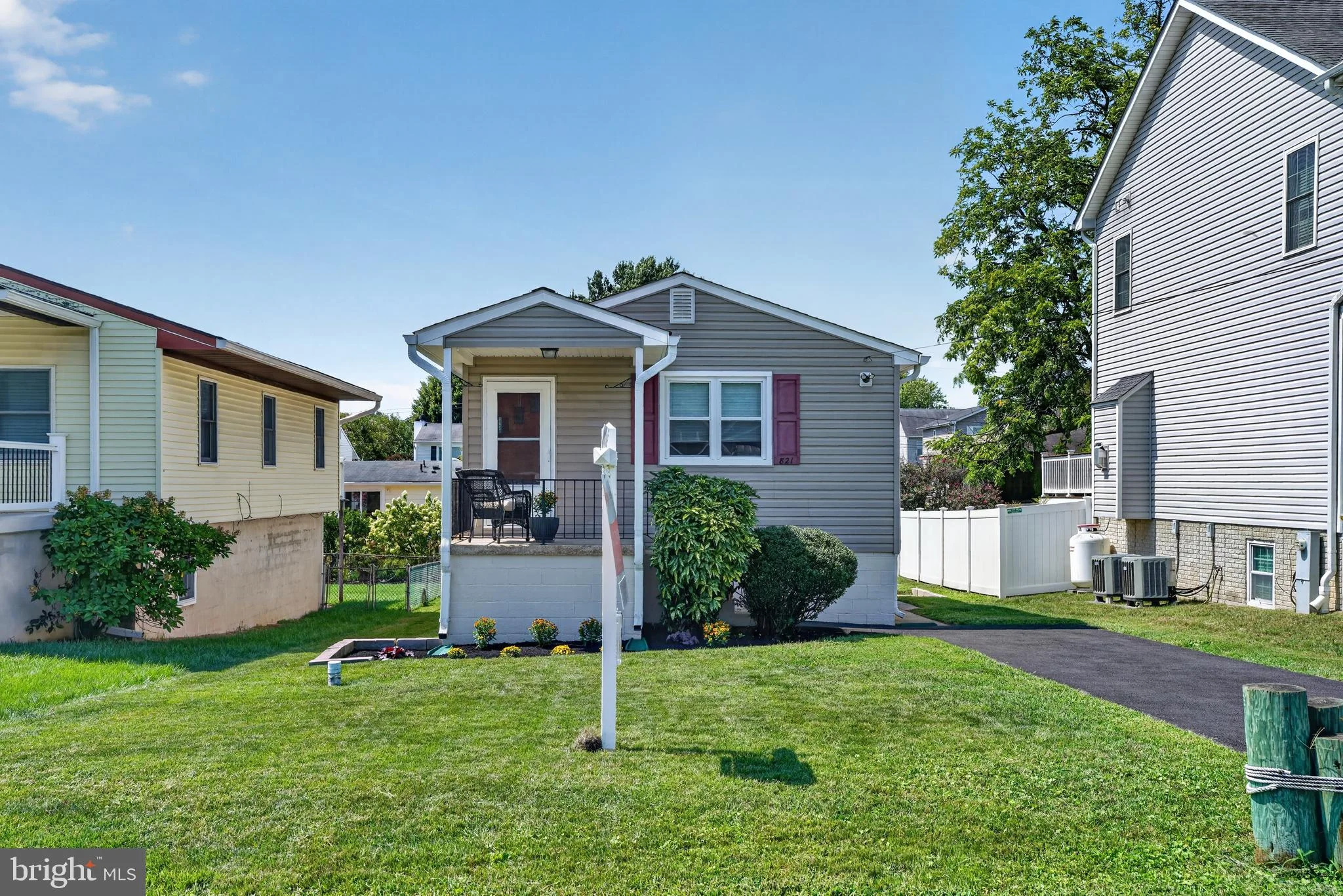 821 Shore Drive, Edgewater, MD, 21037