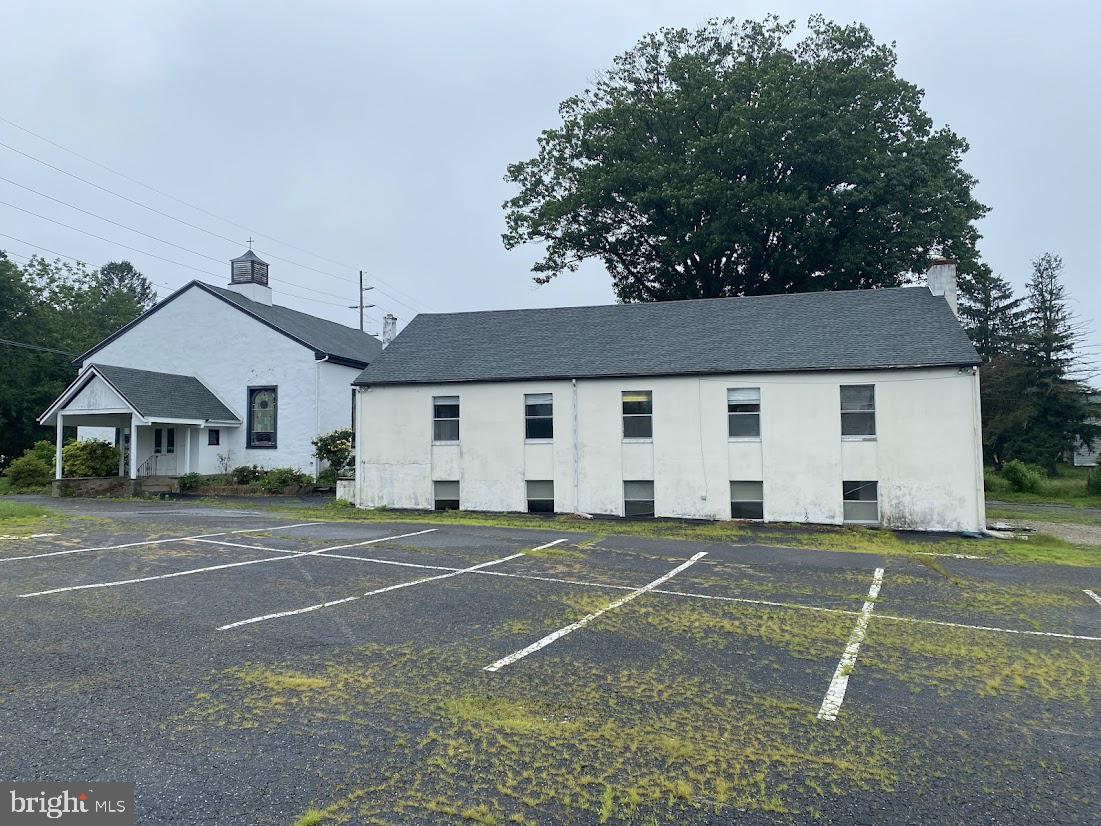 1223 MIDDLETOWN ROAD