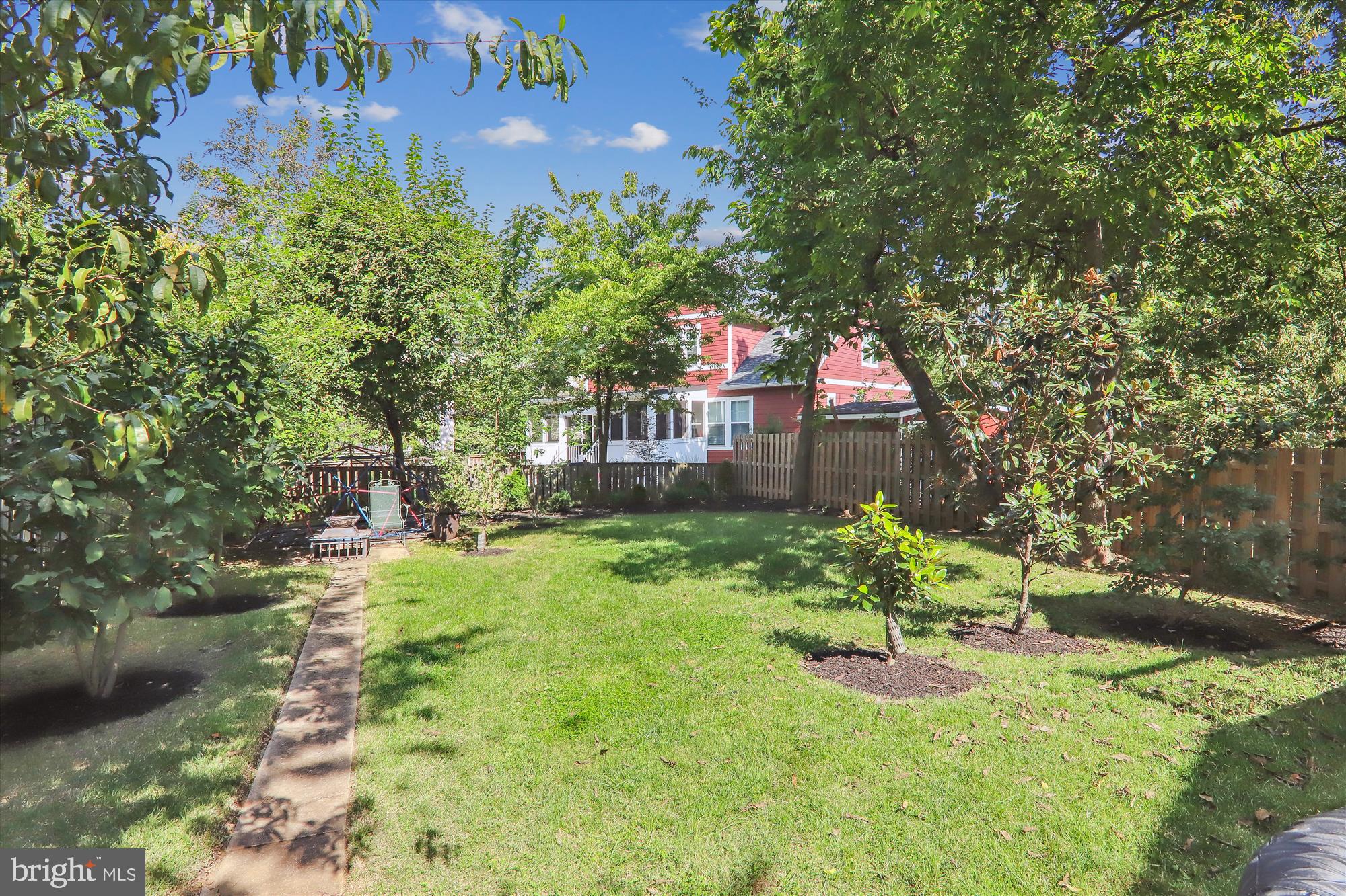 RIVERDALE PARK - Residential