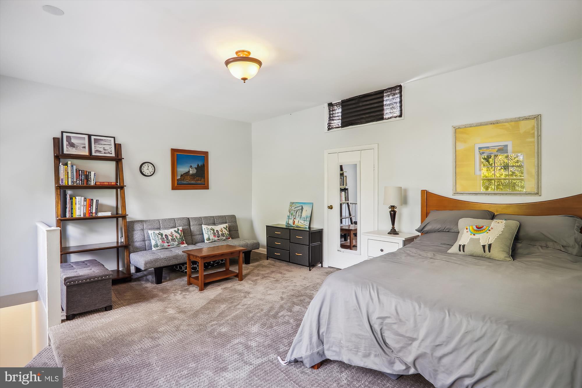 RIVERDALE PARK - Residential