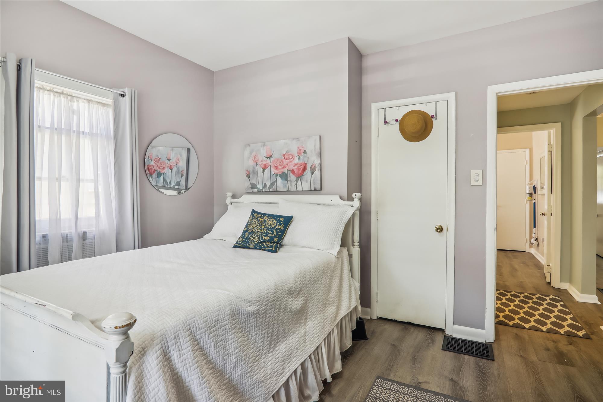 RIVERDALE PARK - Residential