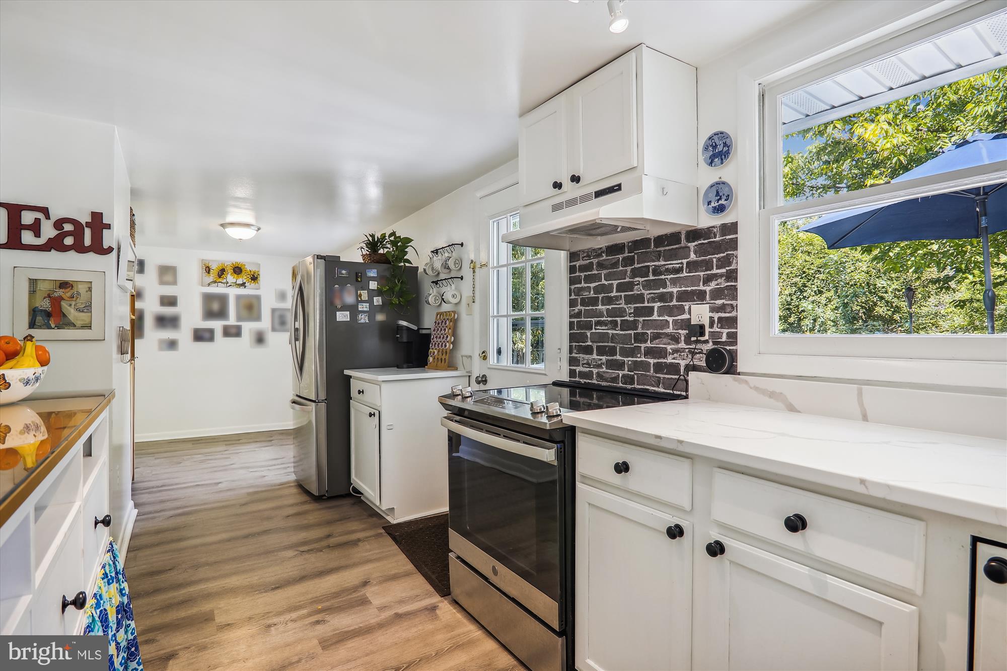 RIVERDALE PARK - Residential