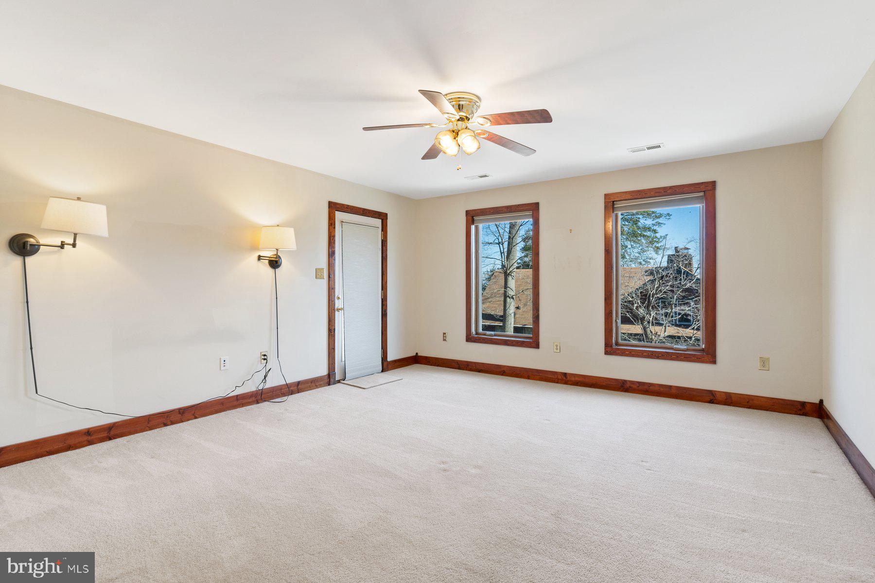 SCIENTISTS CLIFFS - Residential