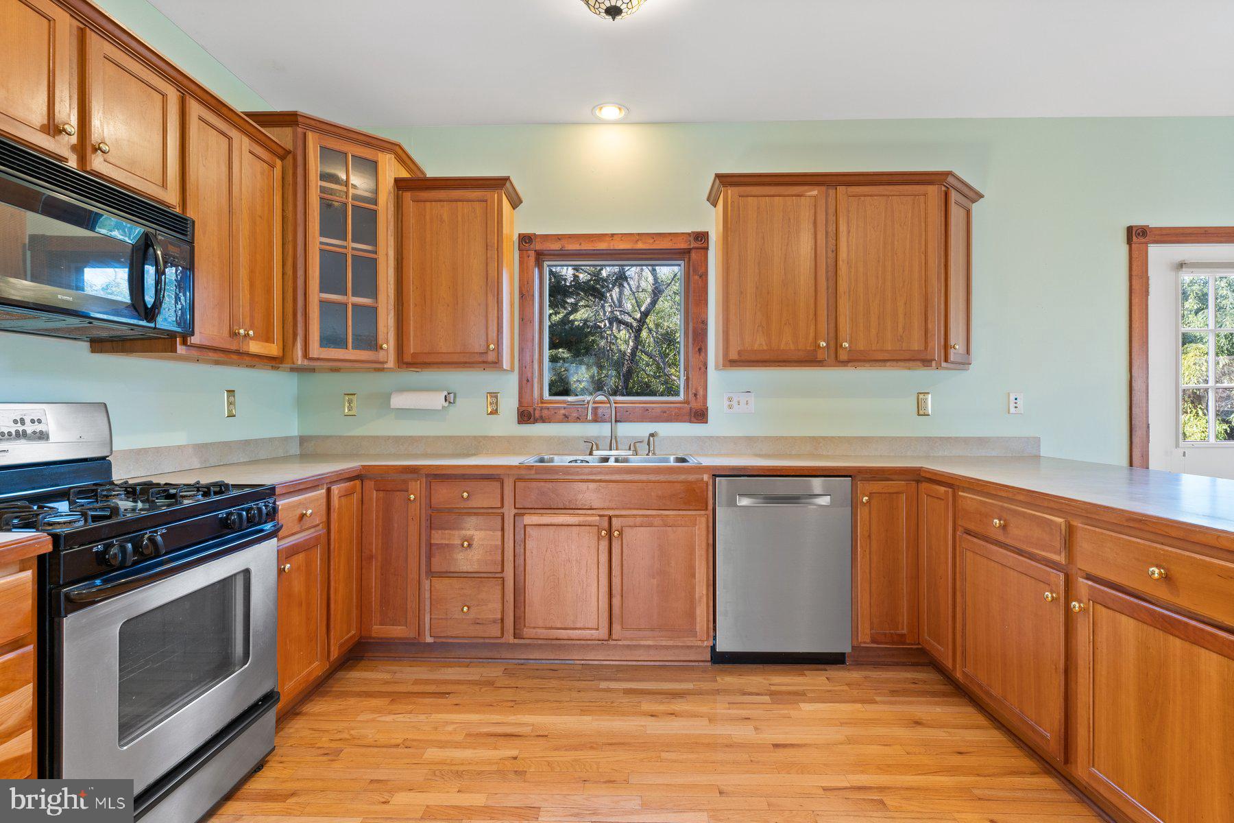 SCIENTISTS CLIFFS - Residential