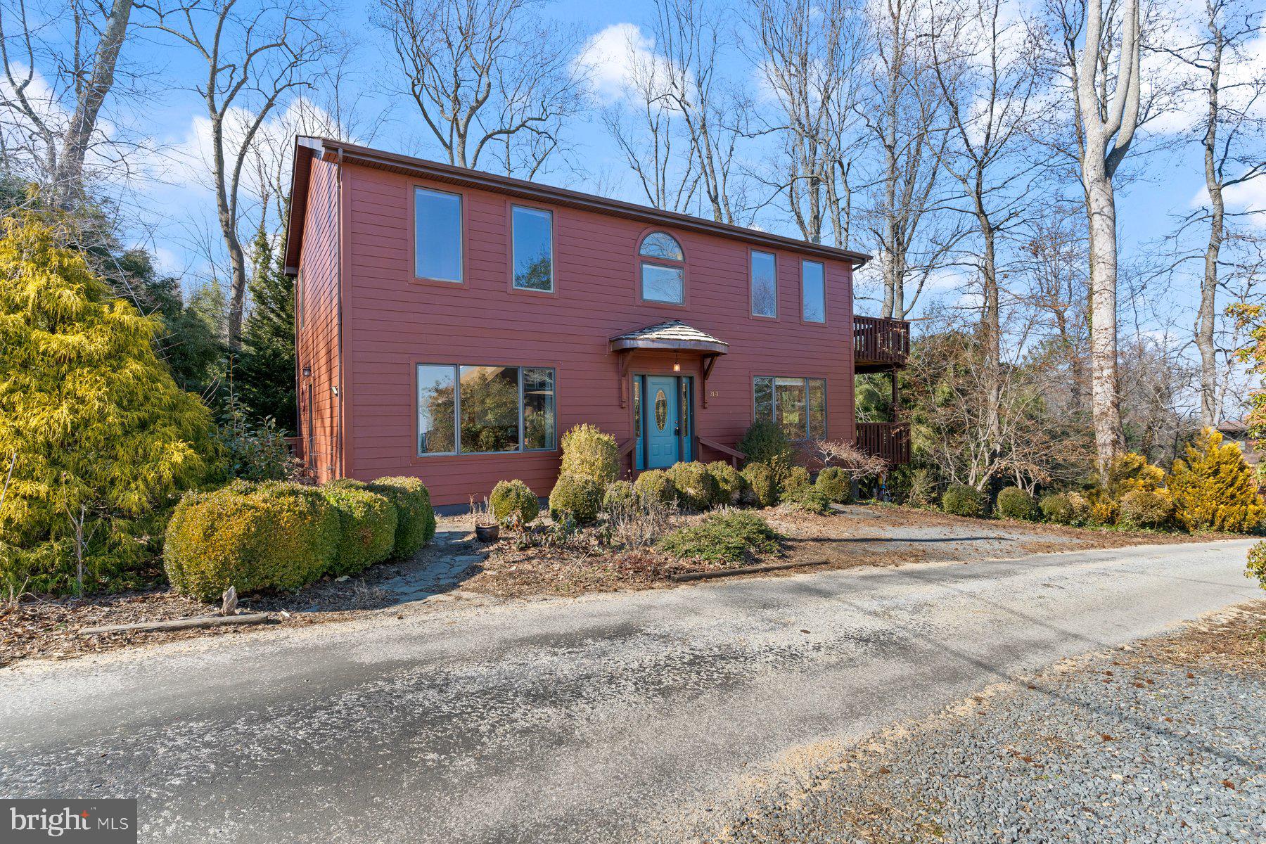 SCIENTISTS CLIFFS - Residential