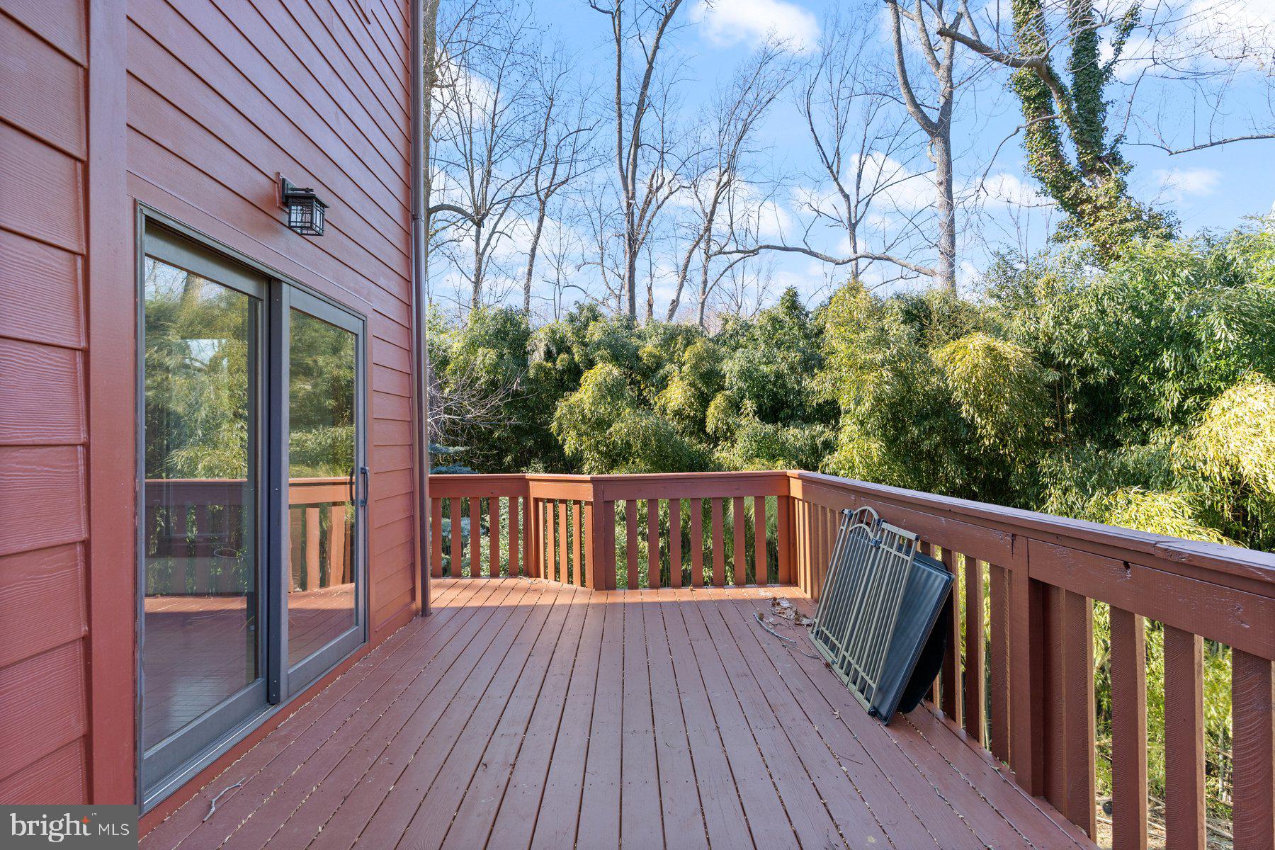 SCIENTISTS CLIFFS - Residential