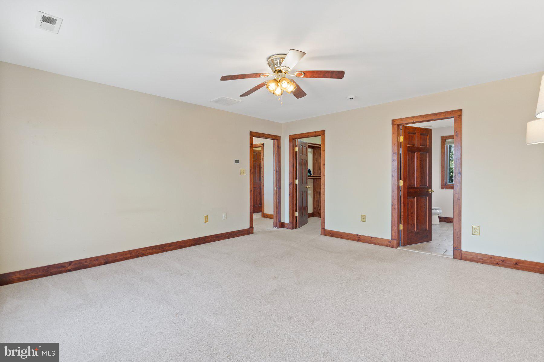 SCIENTISTS CLIFFS - Residential