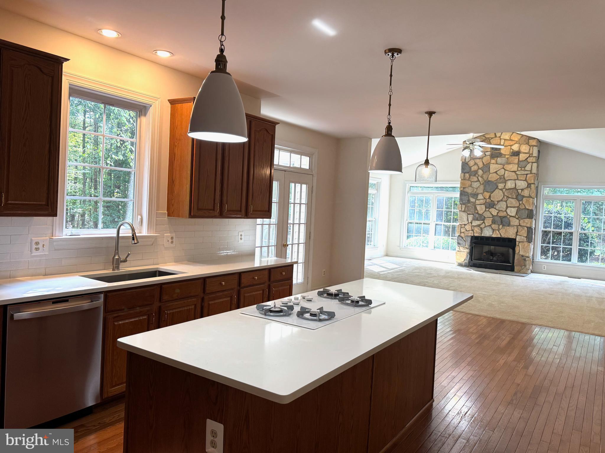 FAWN LAKE - Residential Lease