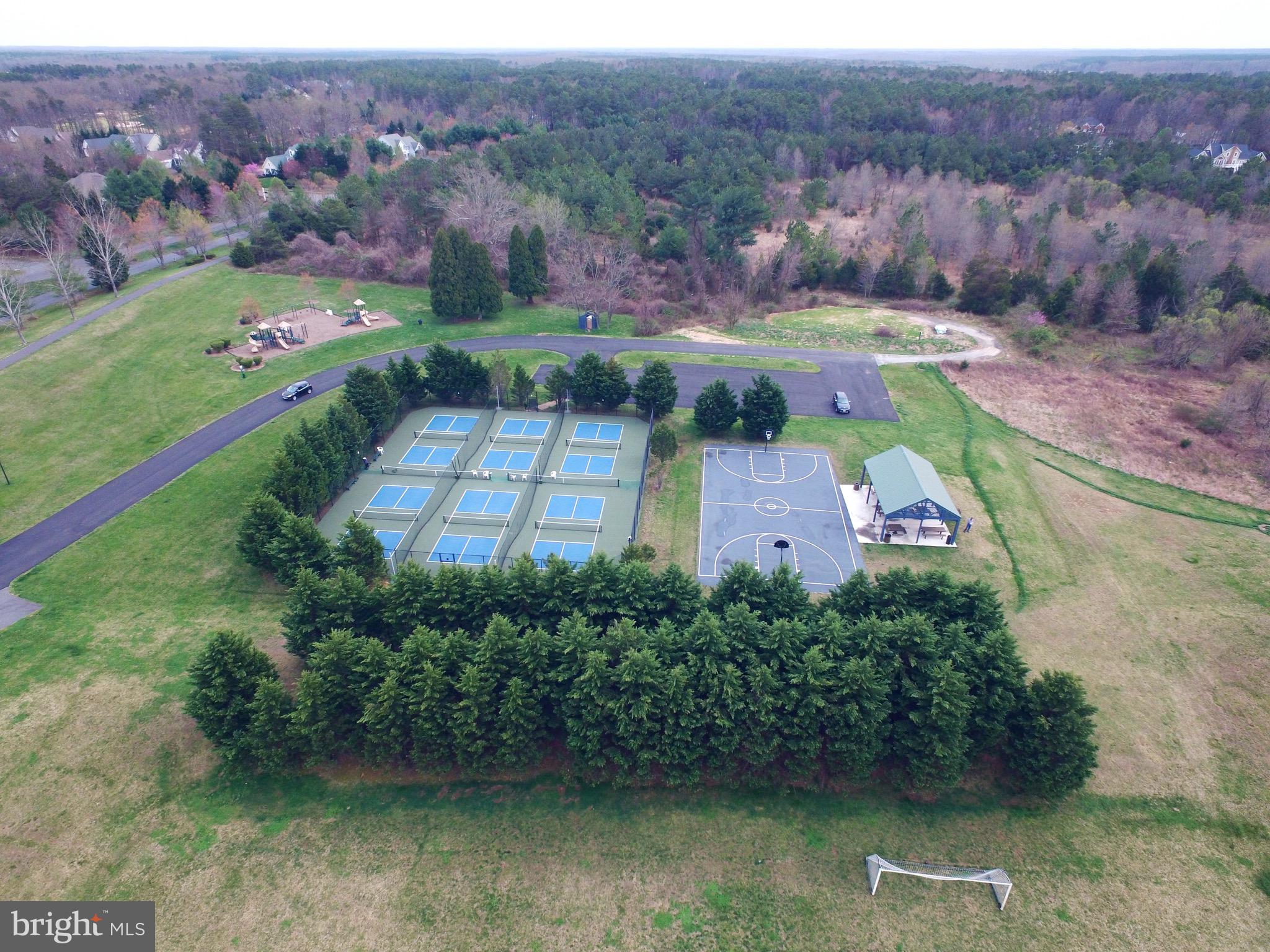 FAWN LAKE - Residential Lease