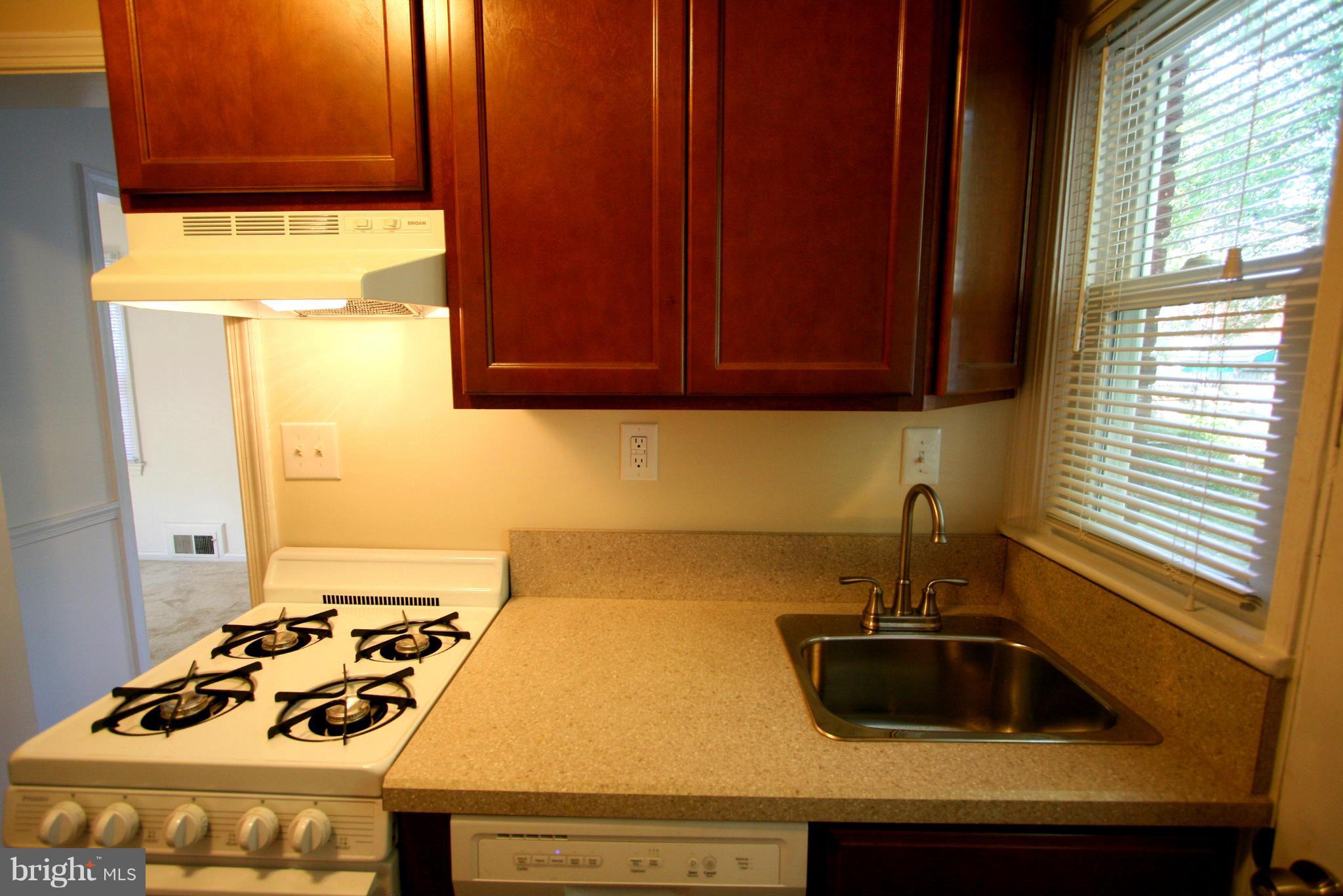 JEFFERSON MANOR - Residential Lease