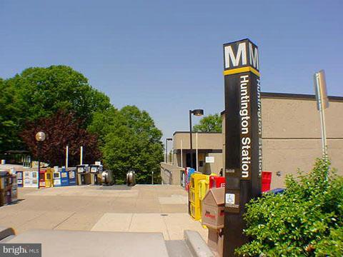 JEFFERSON MANOR - Residential Lease