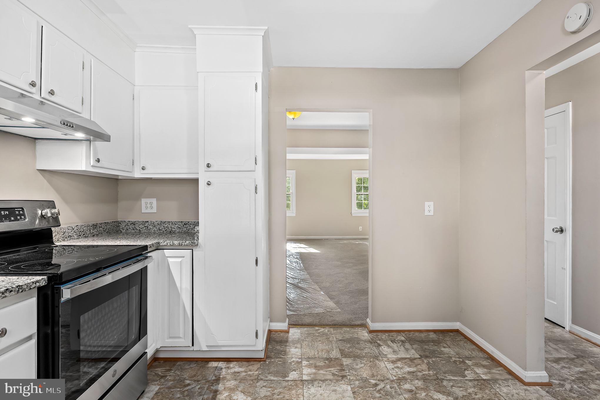 OLDE GREENWICH - Residential