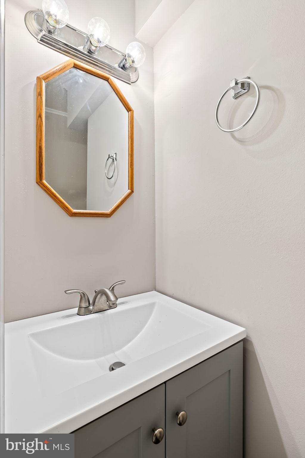 OLDE GREENWICH - Residential