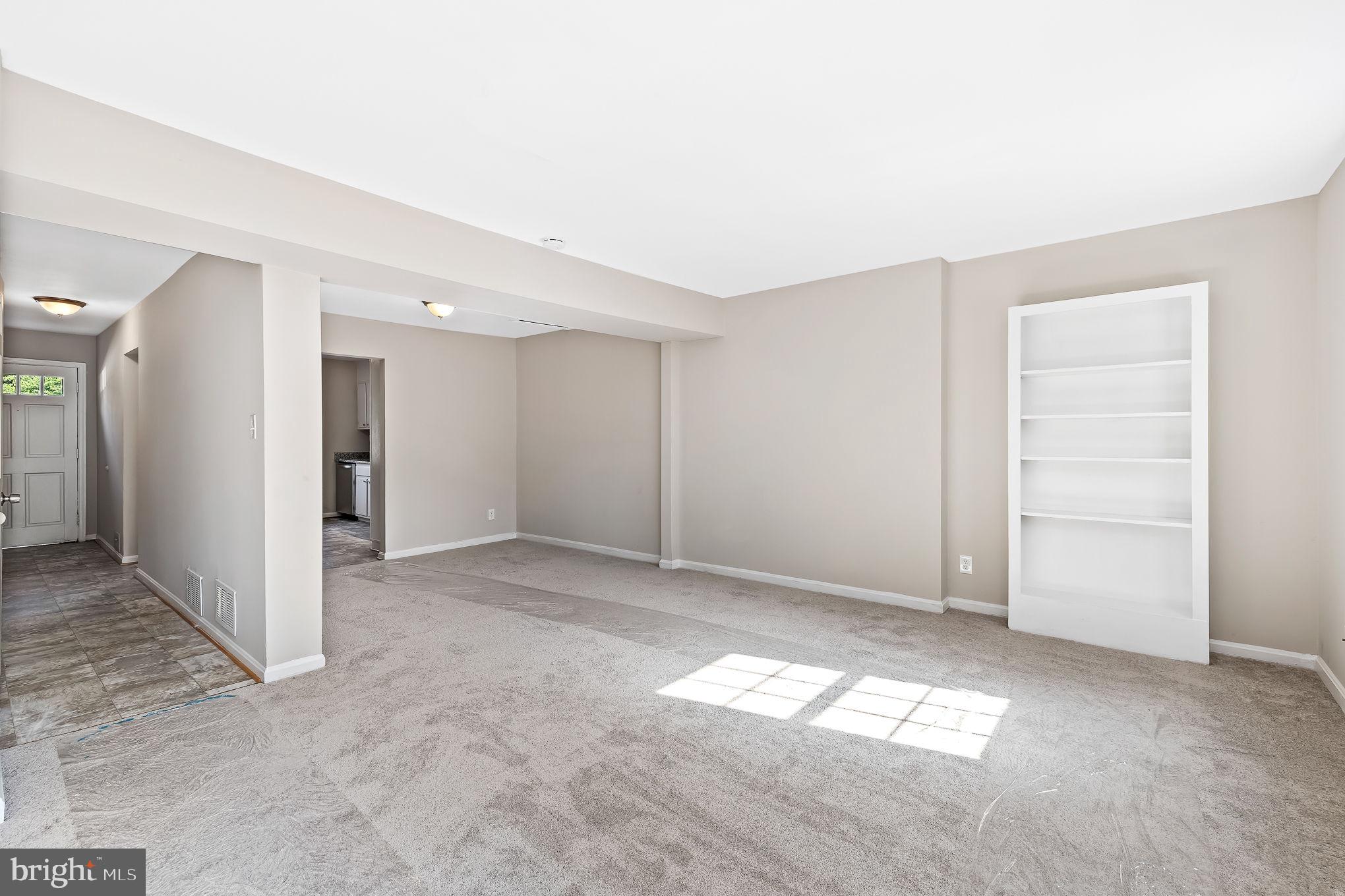 OLDE GREENWICH - Residential