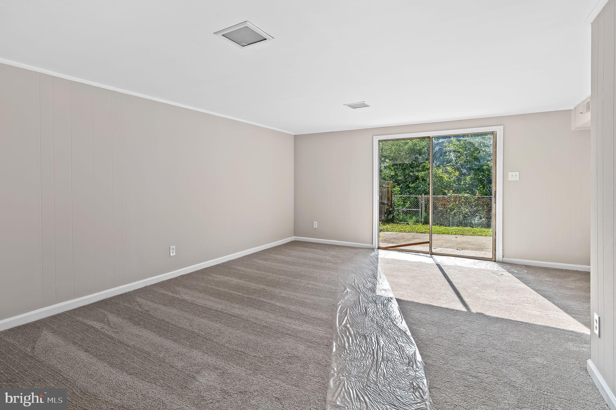 OLDE GREENWICH - Residential