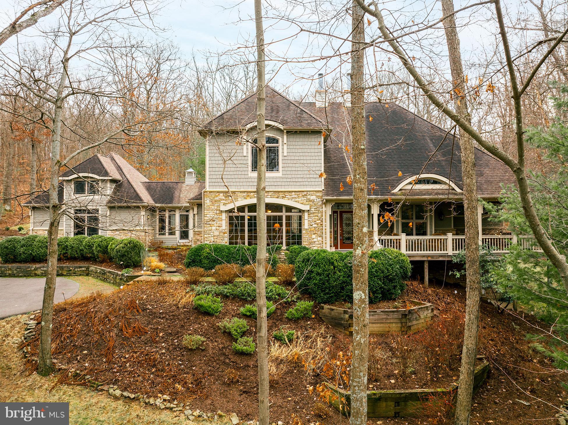 THOUSAND ACRES AT DCL - Residential