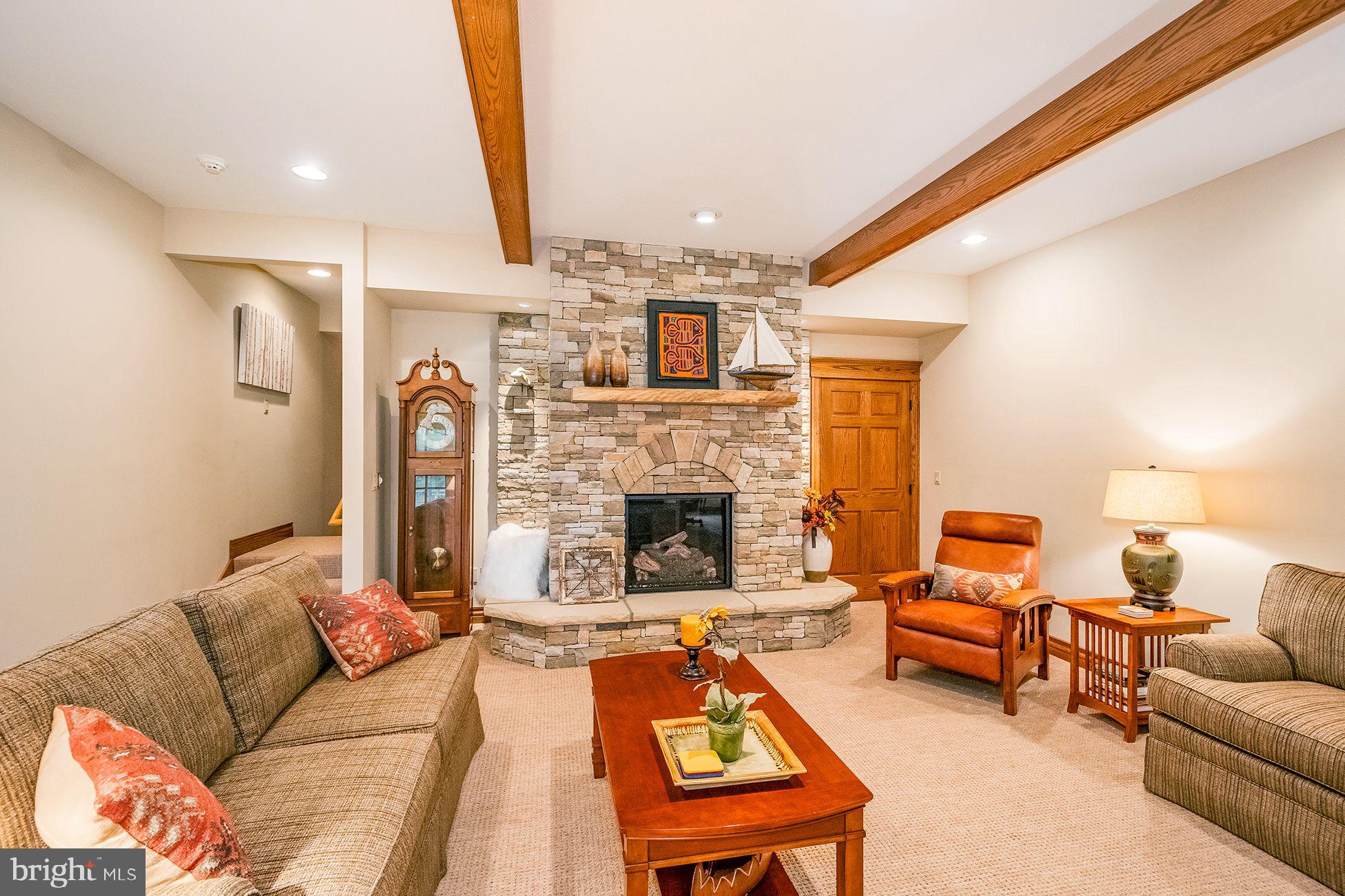 THOUSAND ACRES AT DCL - Residential