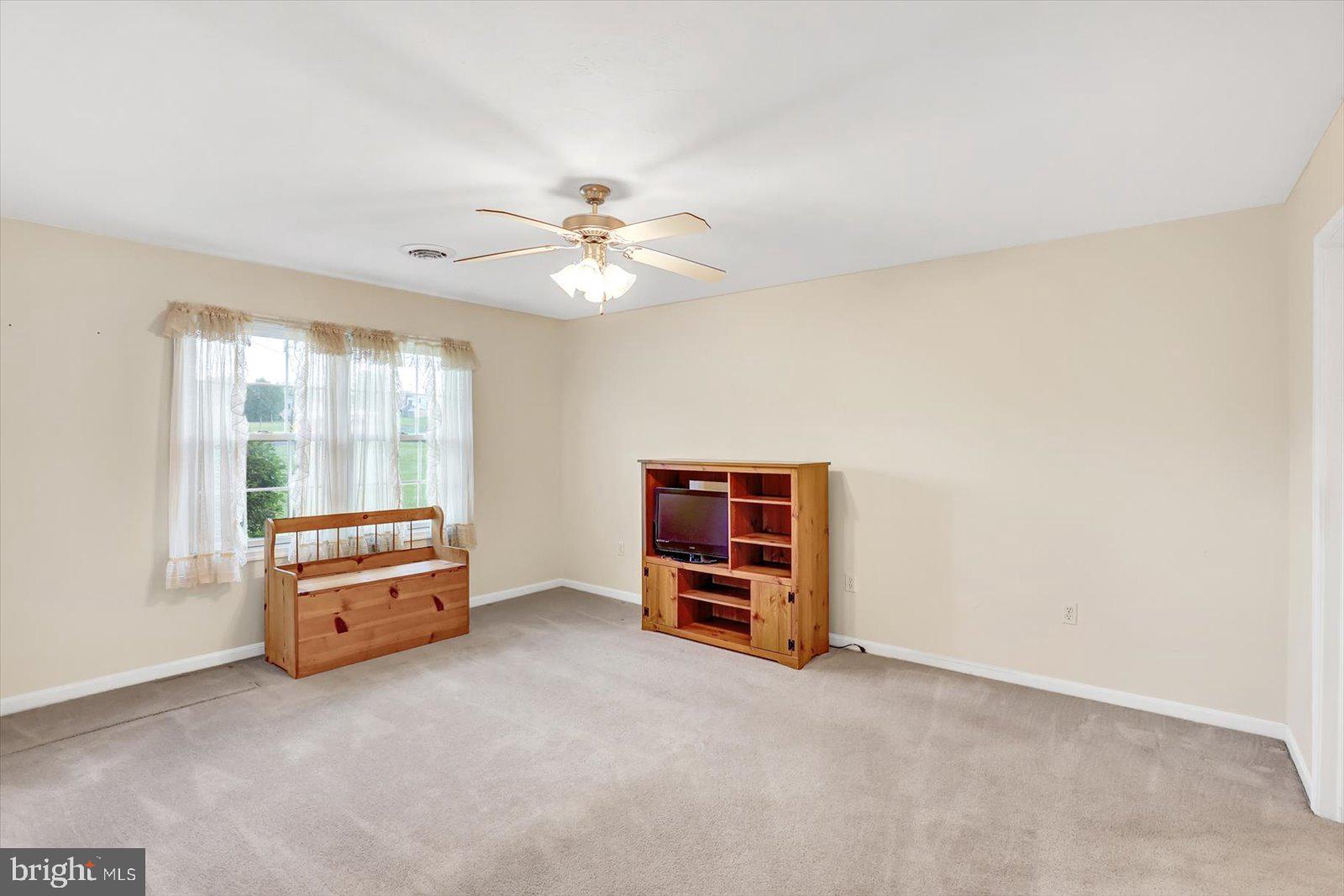 OXEN COUNTRY MEADOWS - Residential