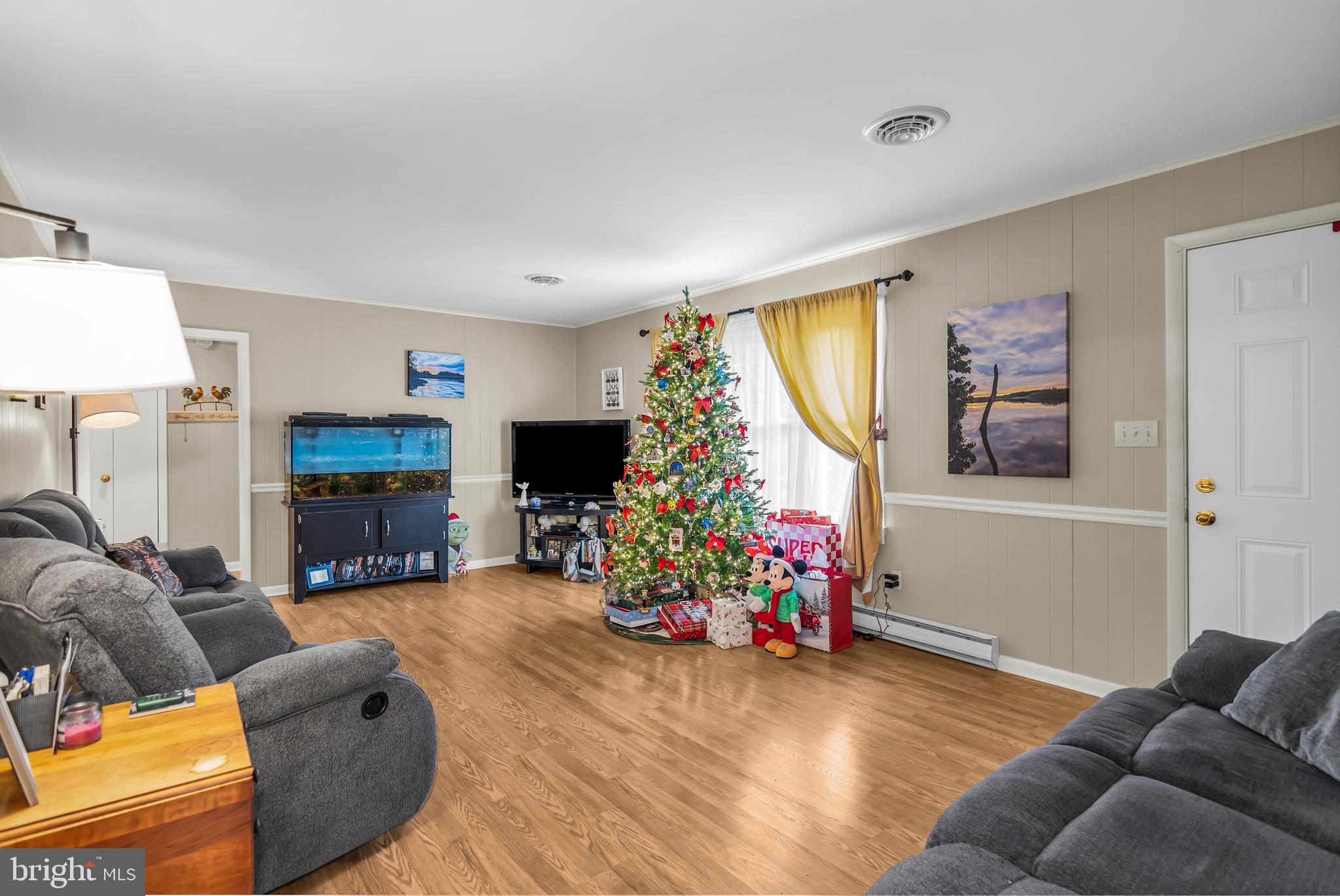 TWO JOHNS - Residential