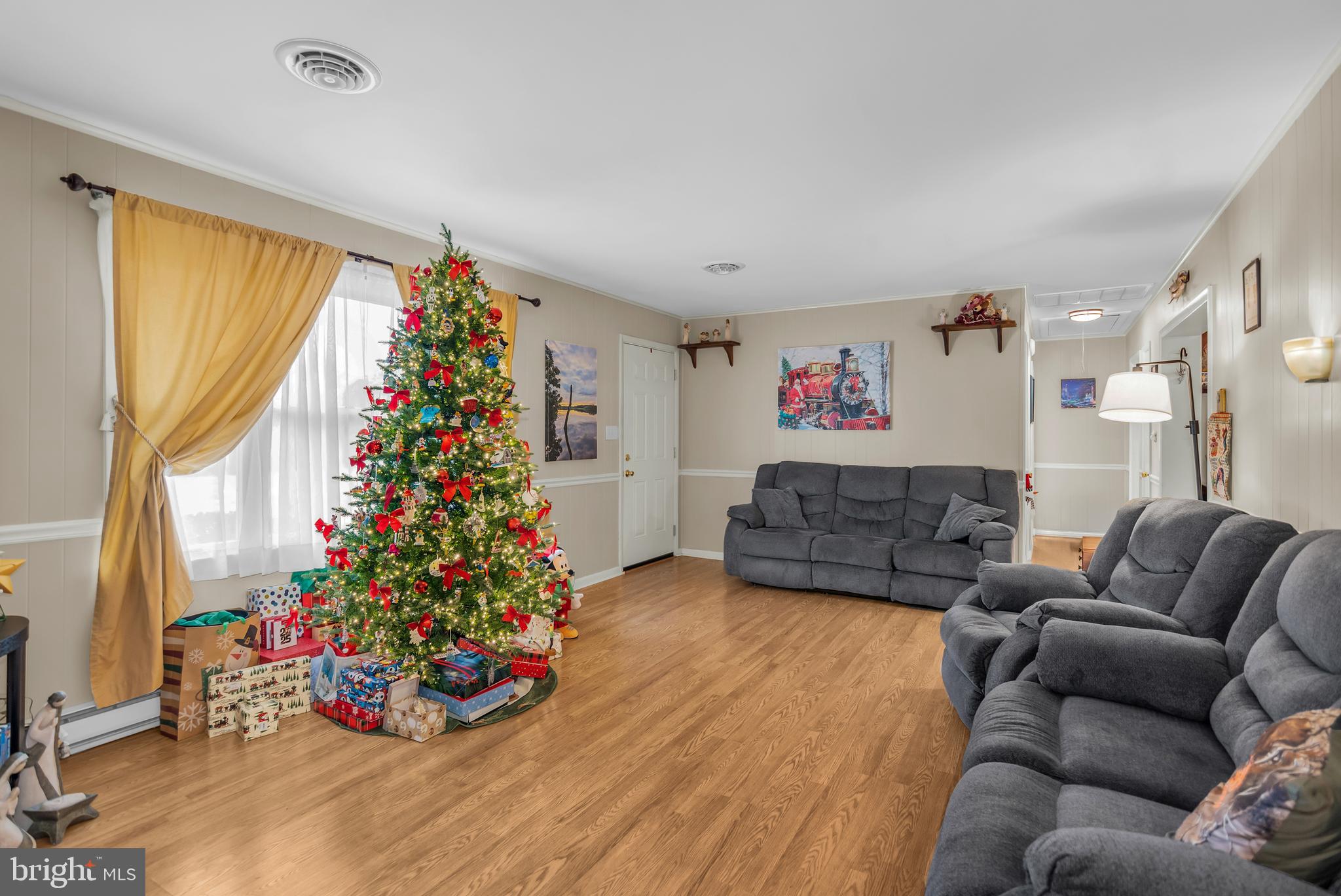 TWO JOHNS - Residential