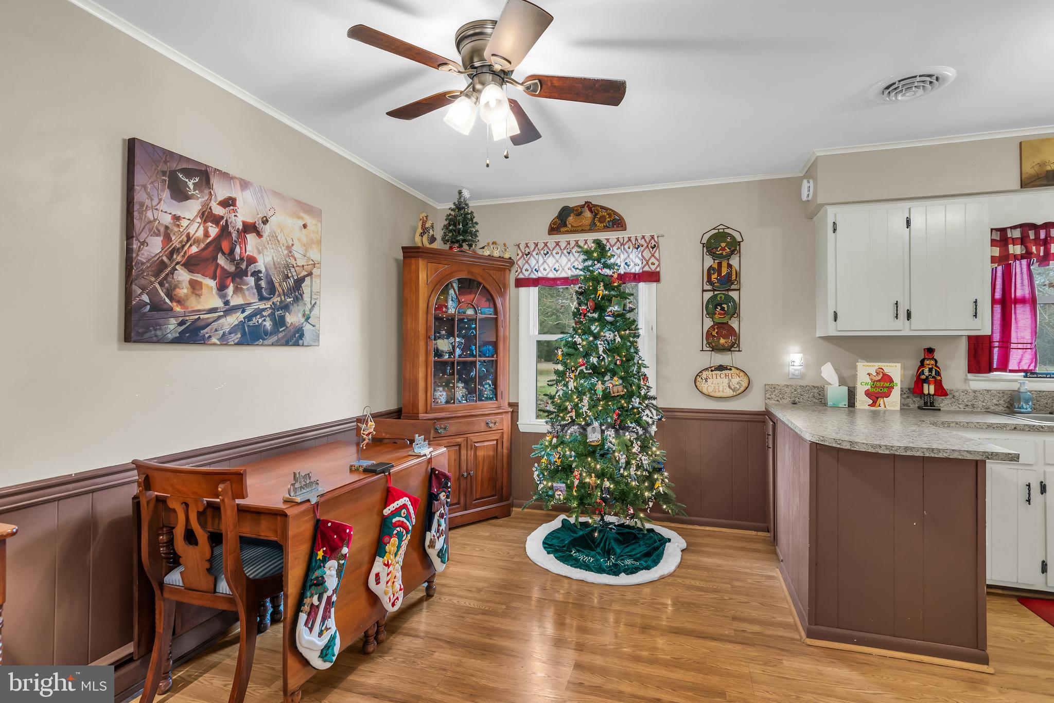 TWO JOHNS - Residential