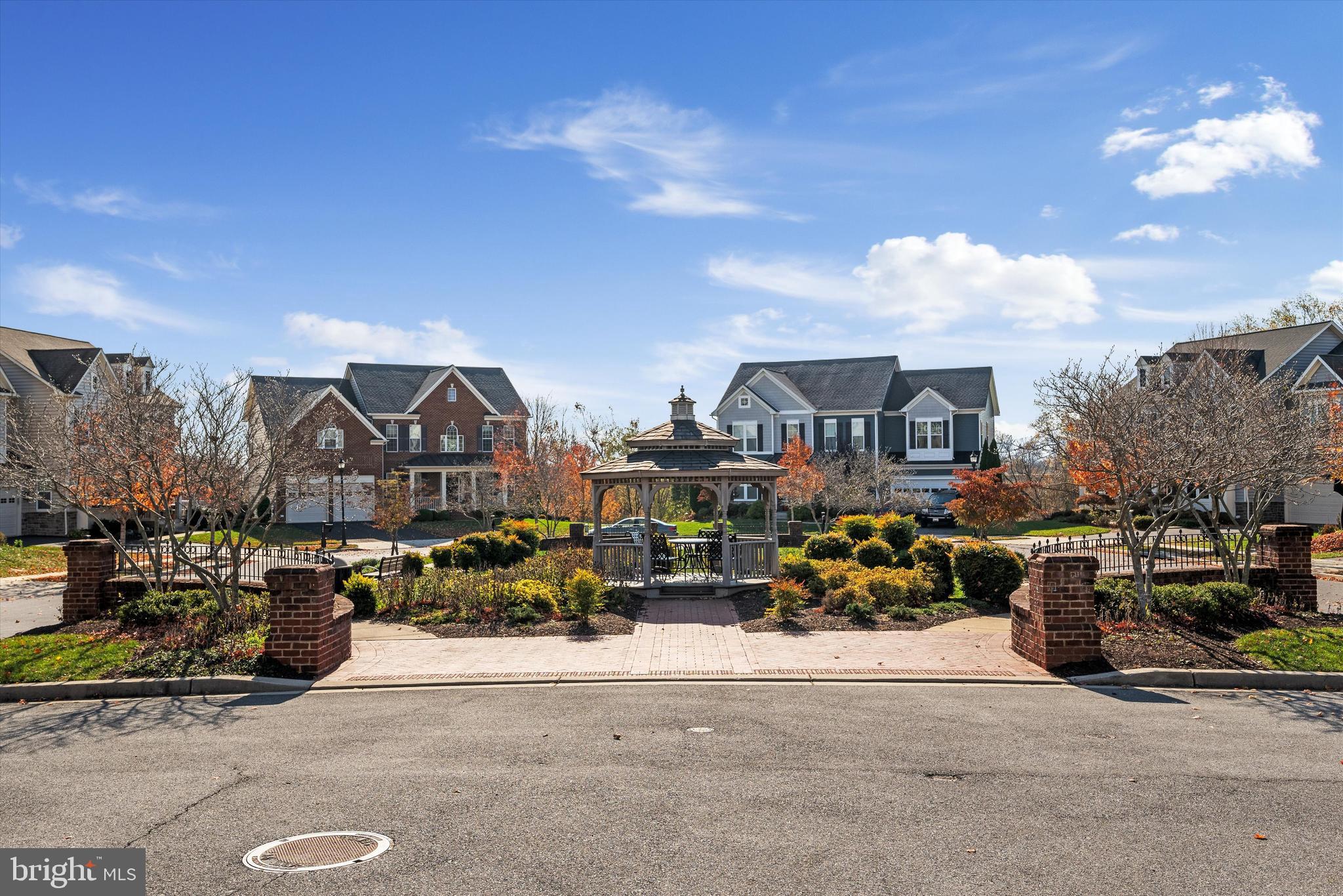 BRUNSWICK CROSSING - Residential