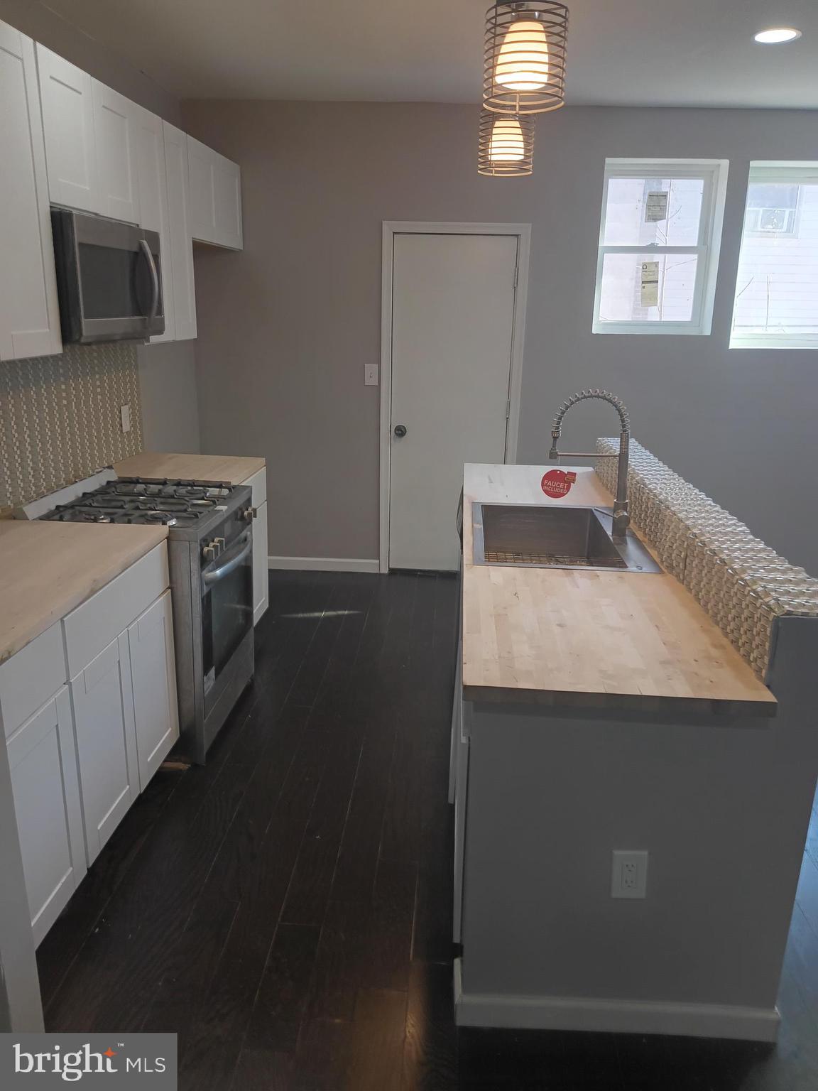 COBBS CREEK - Residential