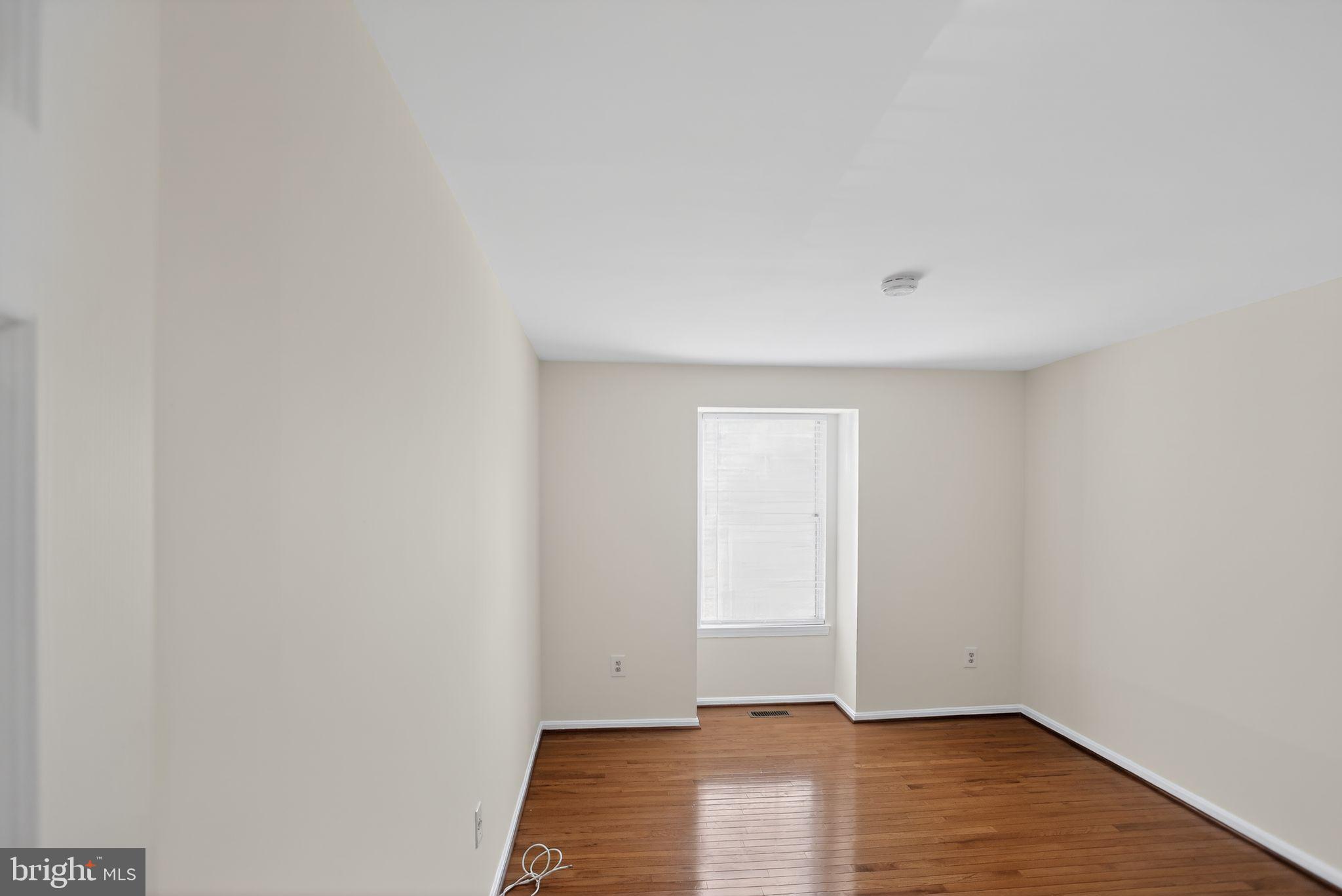 HALLOWELL - Residential